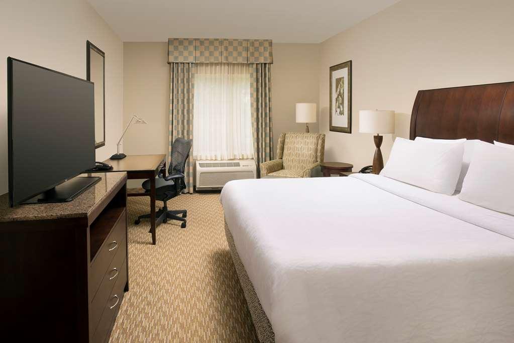 Hilton Garden Inn Huntsville South/Redstone Arsenal Room photo